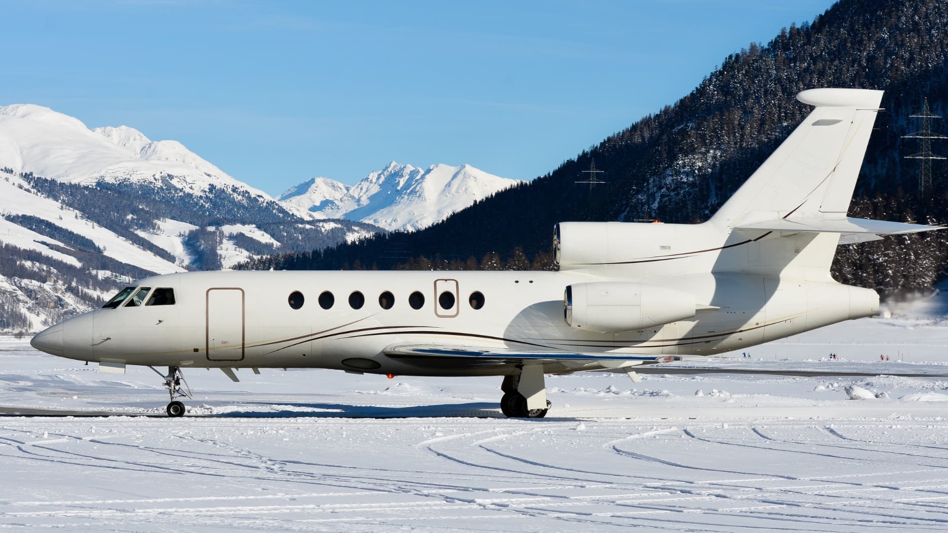 Dassault Falcon 50EX