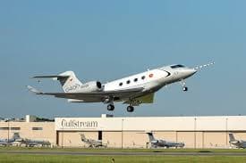 Gulfstream G400 first flight