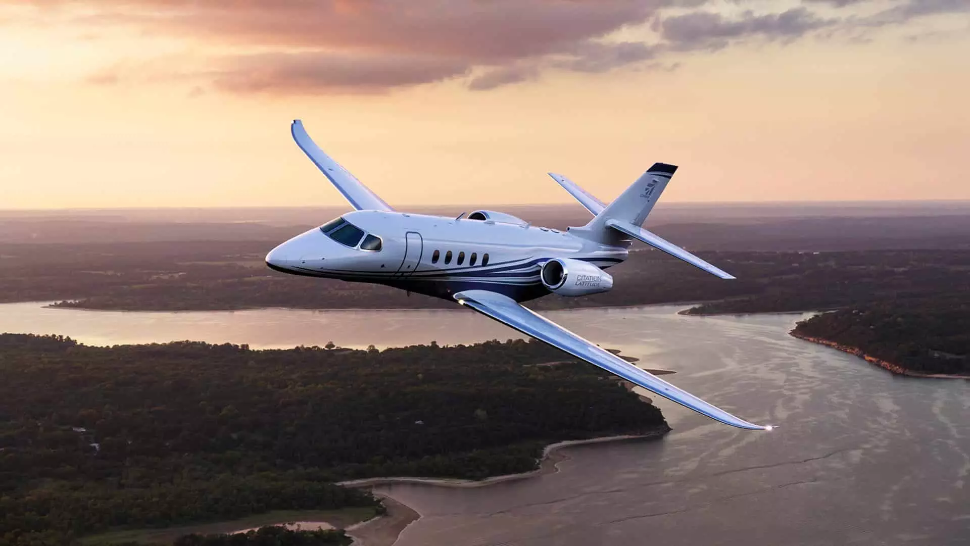 Cessna Citation Latitude jet booking