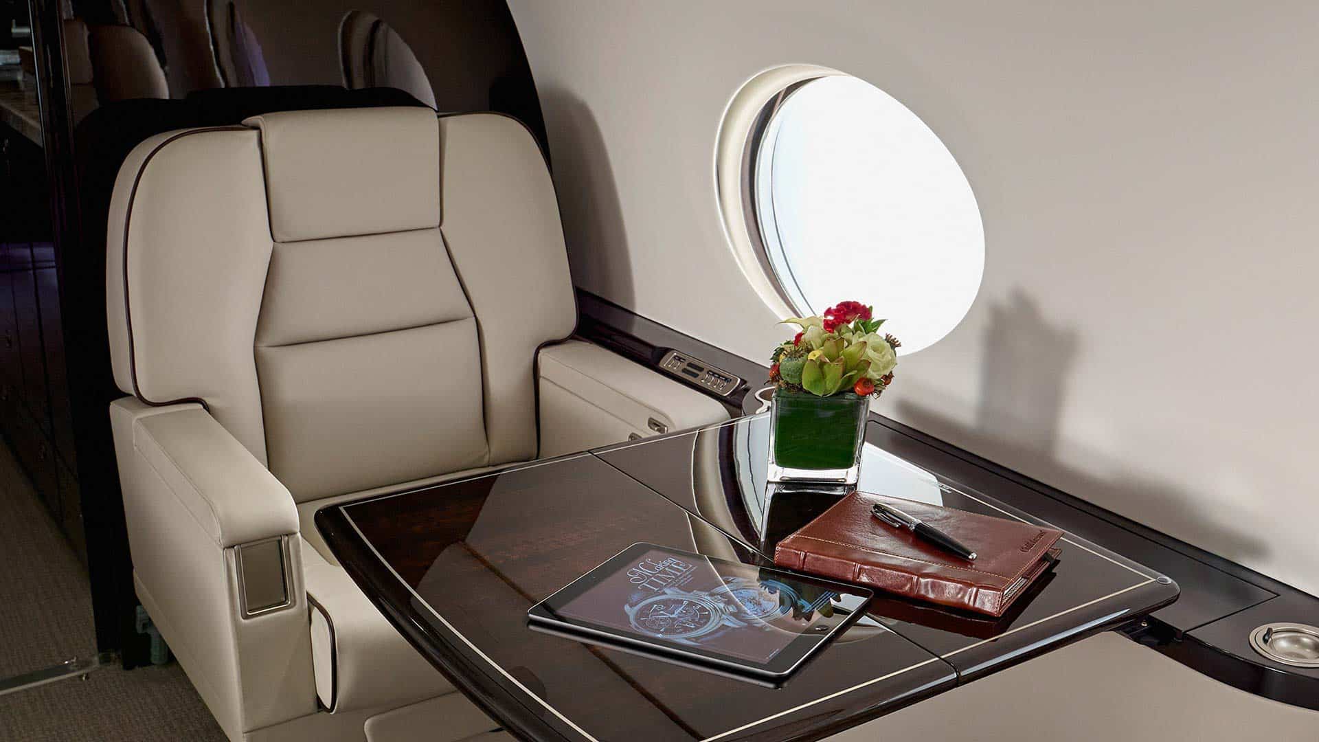 Gulfstream G550 seats booking