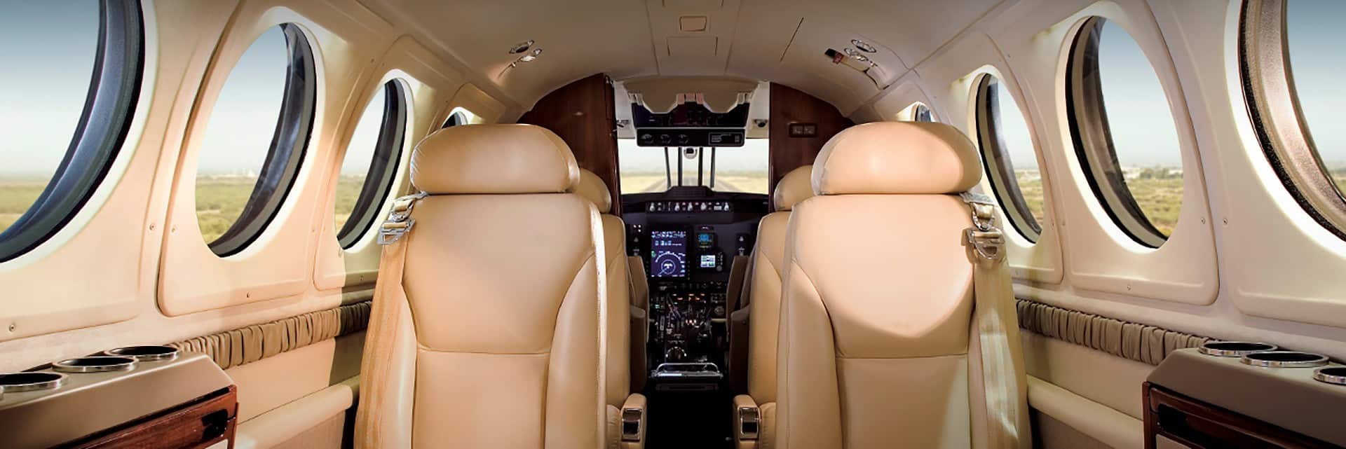 Beechcraft King Air 200 seats booking