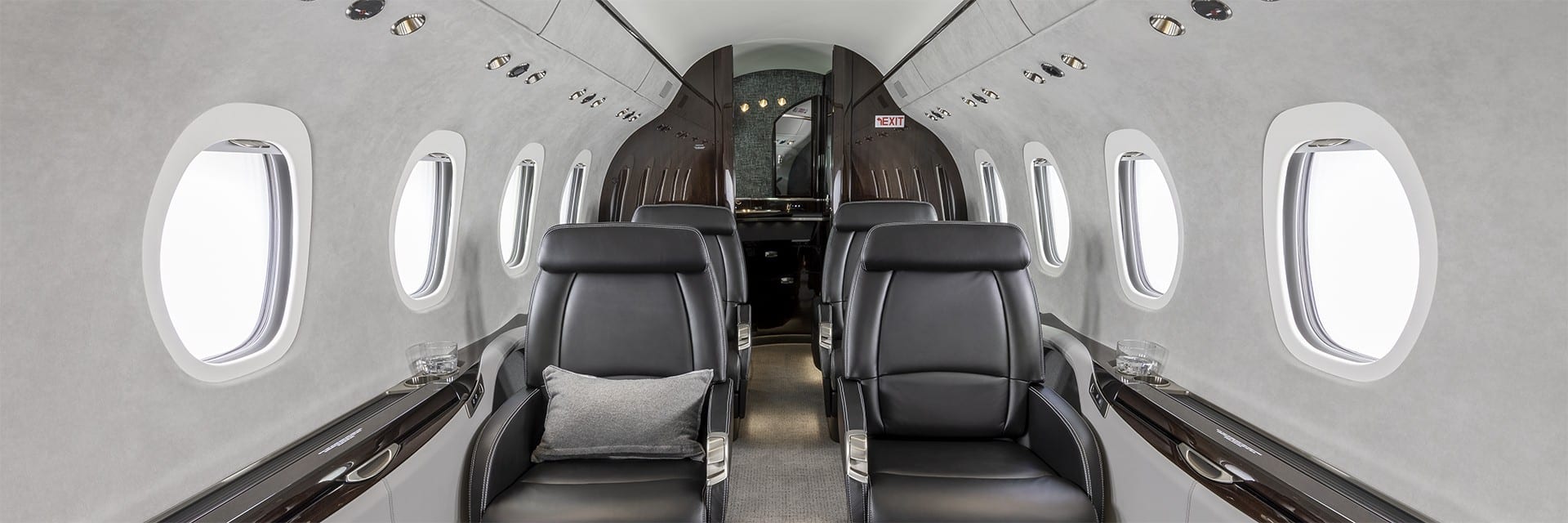 Cessna Citation Latitude seats booking
