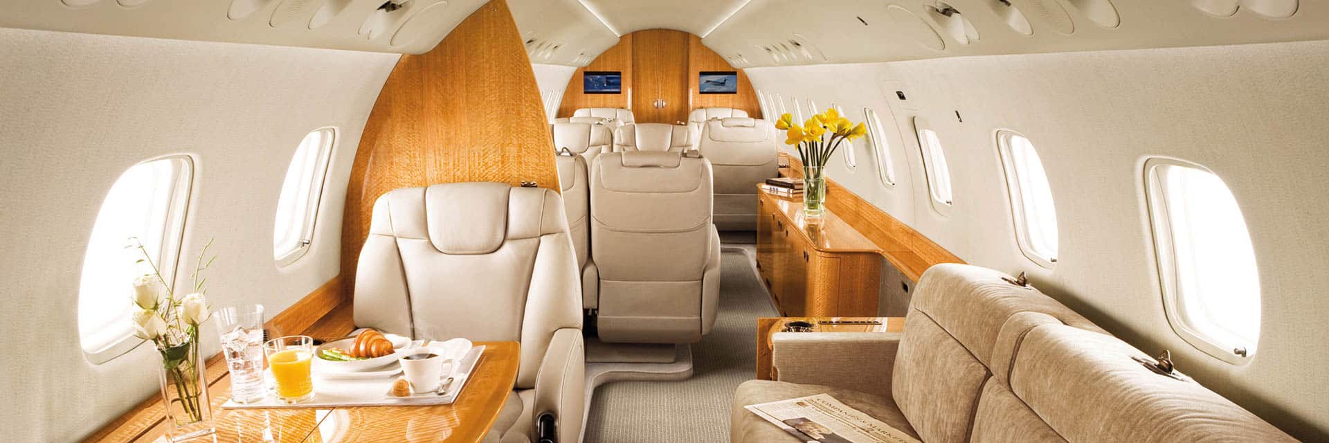 Embraer Legacy 600 seats booking