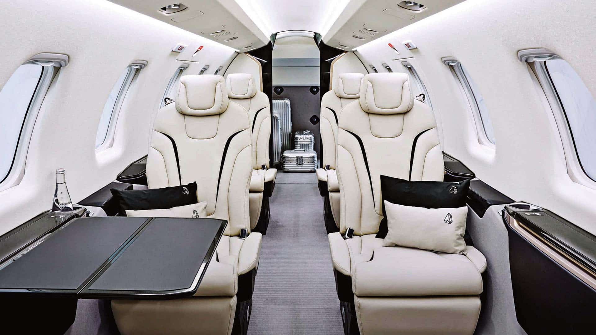 Pilatus PC-24 interior jet booking