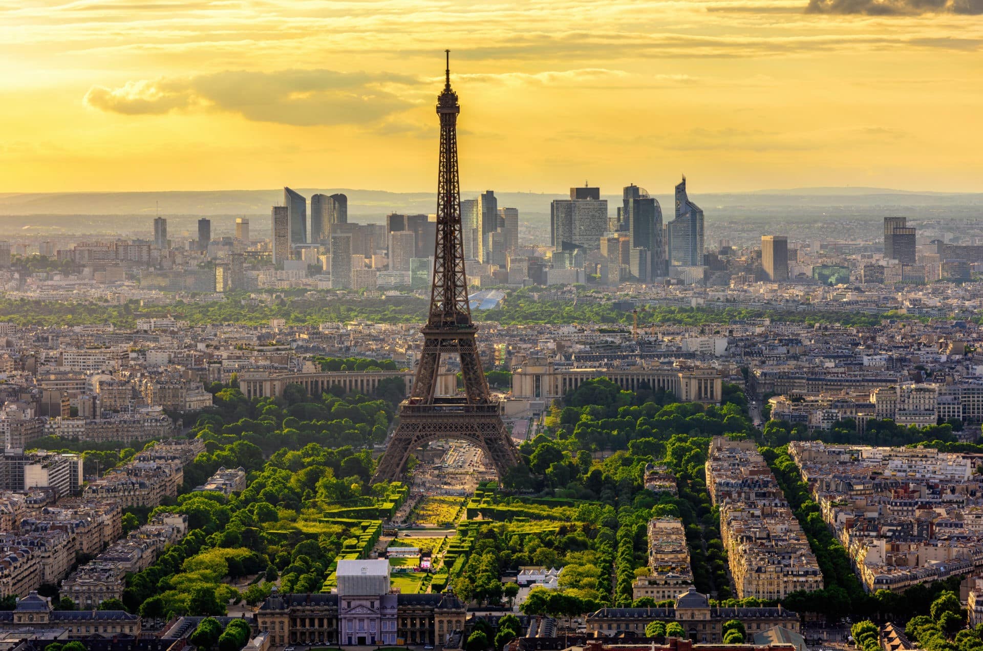 Paris jet booking