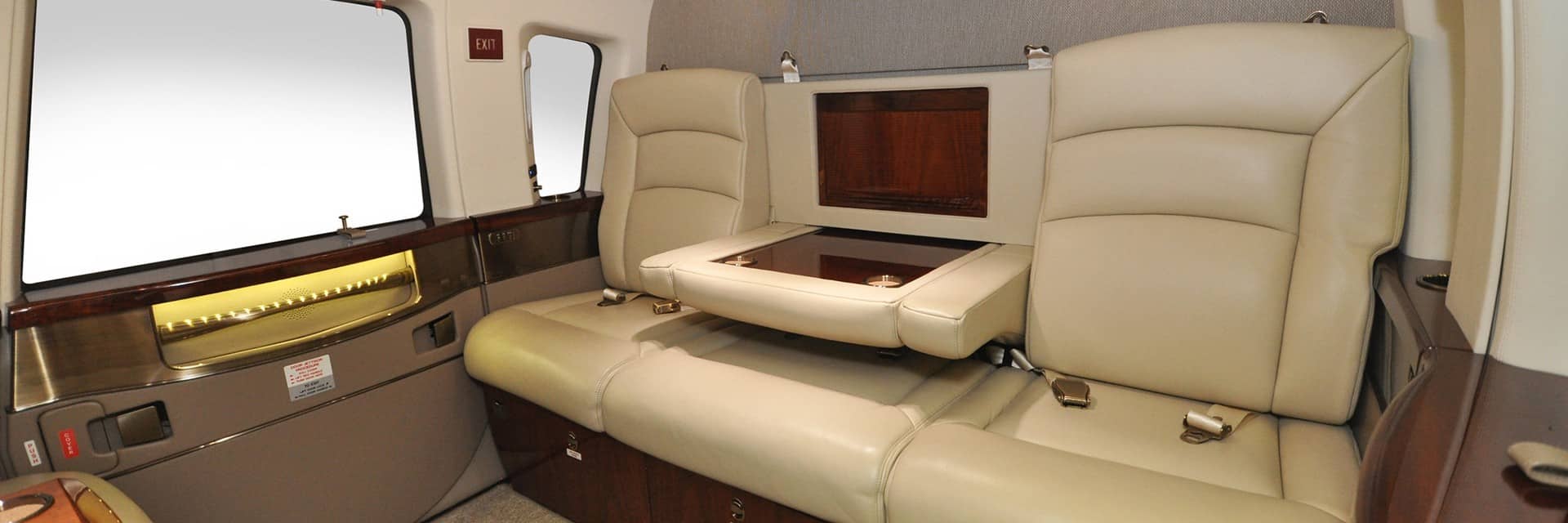 Sikorsky S-76 seats booking