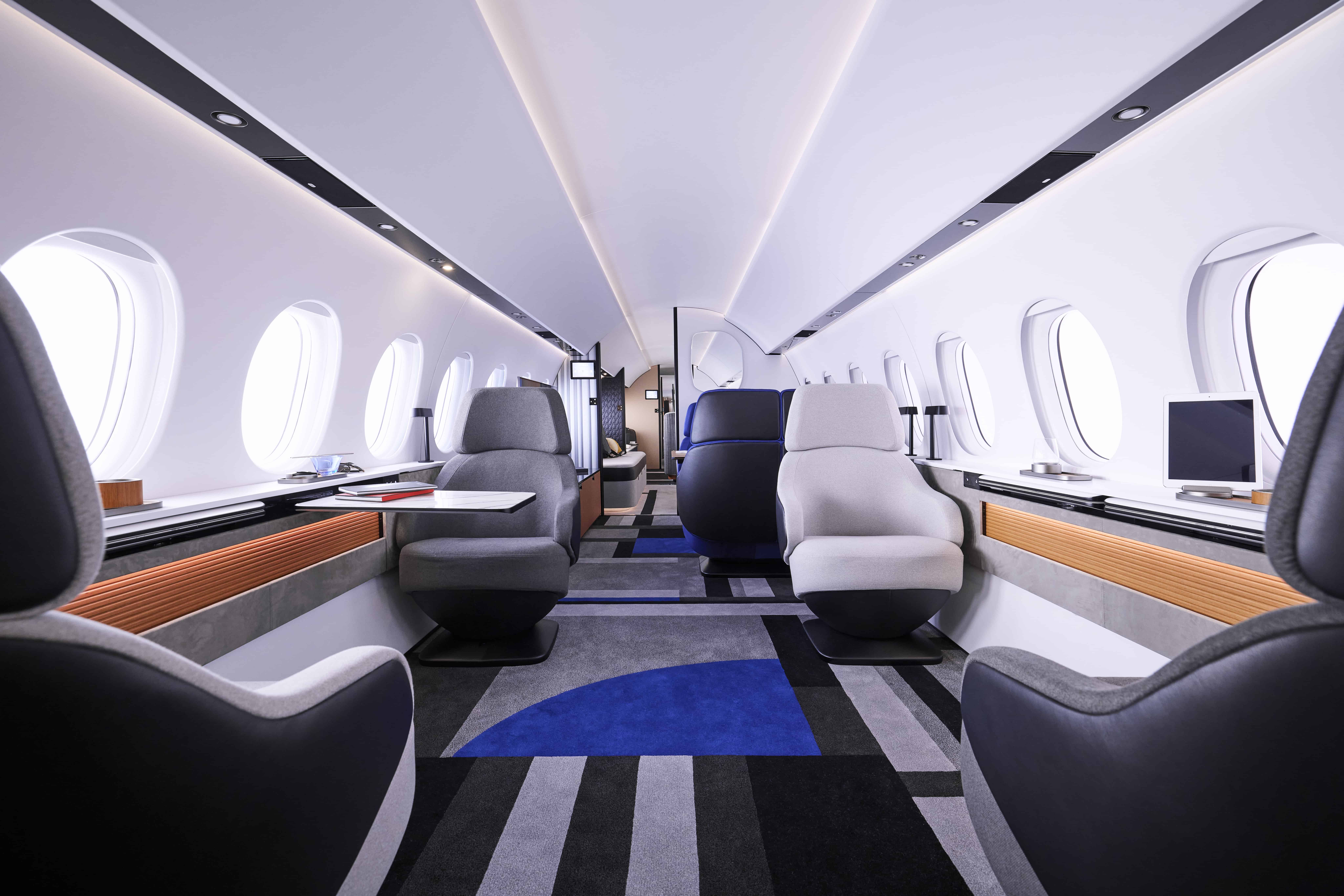 • Dassault Falcon 10X charter