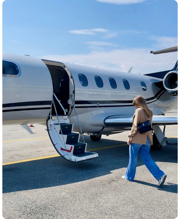 Embraer Phenom 300 happy guest getting in